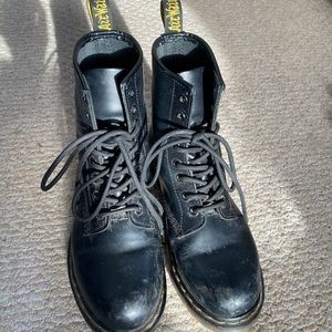 Dr. Martens 1460 smooth leather boots